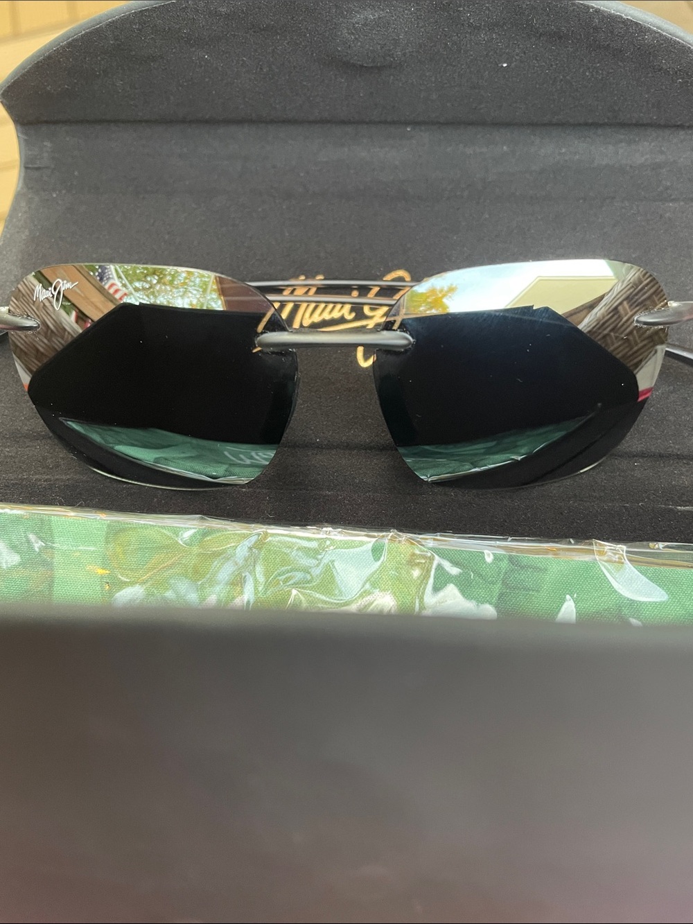 MAUI JIM Made in Japan Komohana Polarized Rimless Sunglasses - Picture 16 of 16